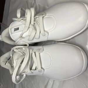 Nike roshe G tour ladies golf